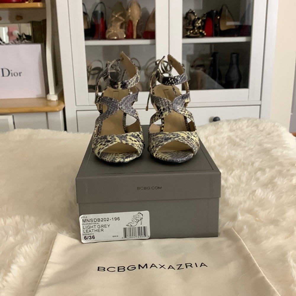 BCBG Maxazria Light Grey Leather High Heel Sandals Size 6
